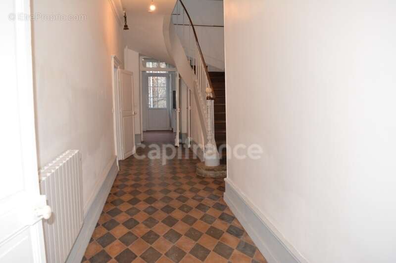 Appartement à CORBIGNY