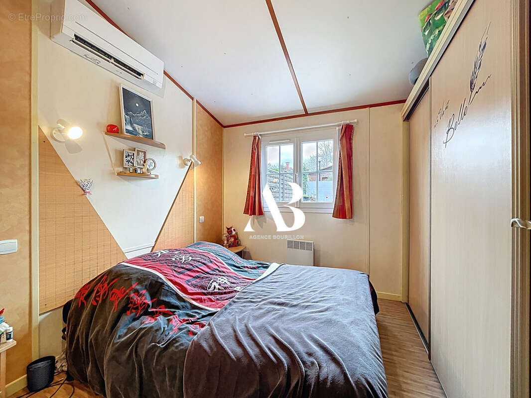 Maison à LE CHATELET-EN-BRIE