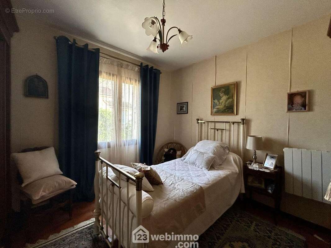 Chambre n°2 de 11 m2
