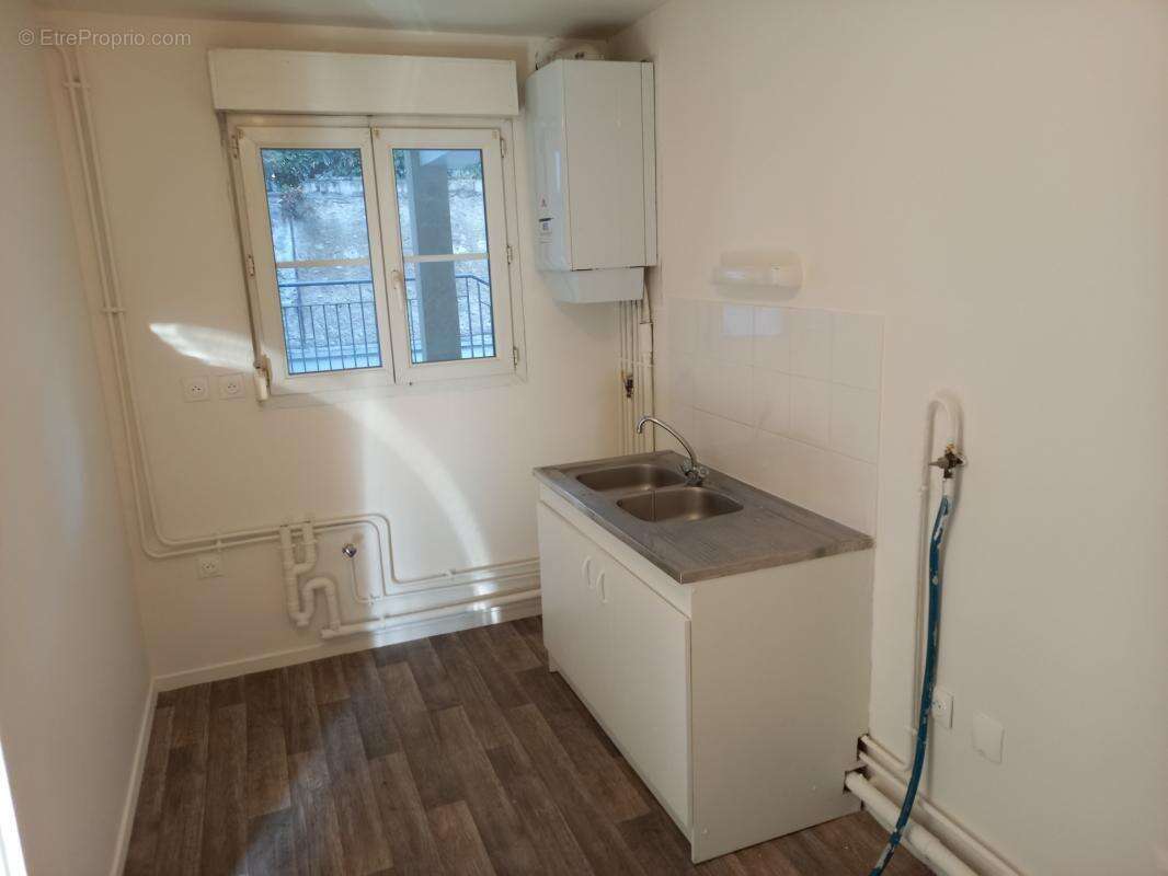 Appartement à BRIE-COMTE-ROBERT