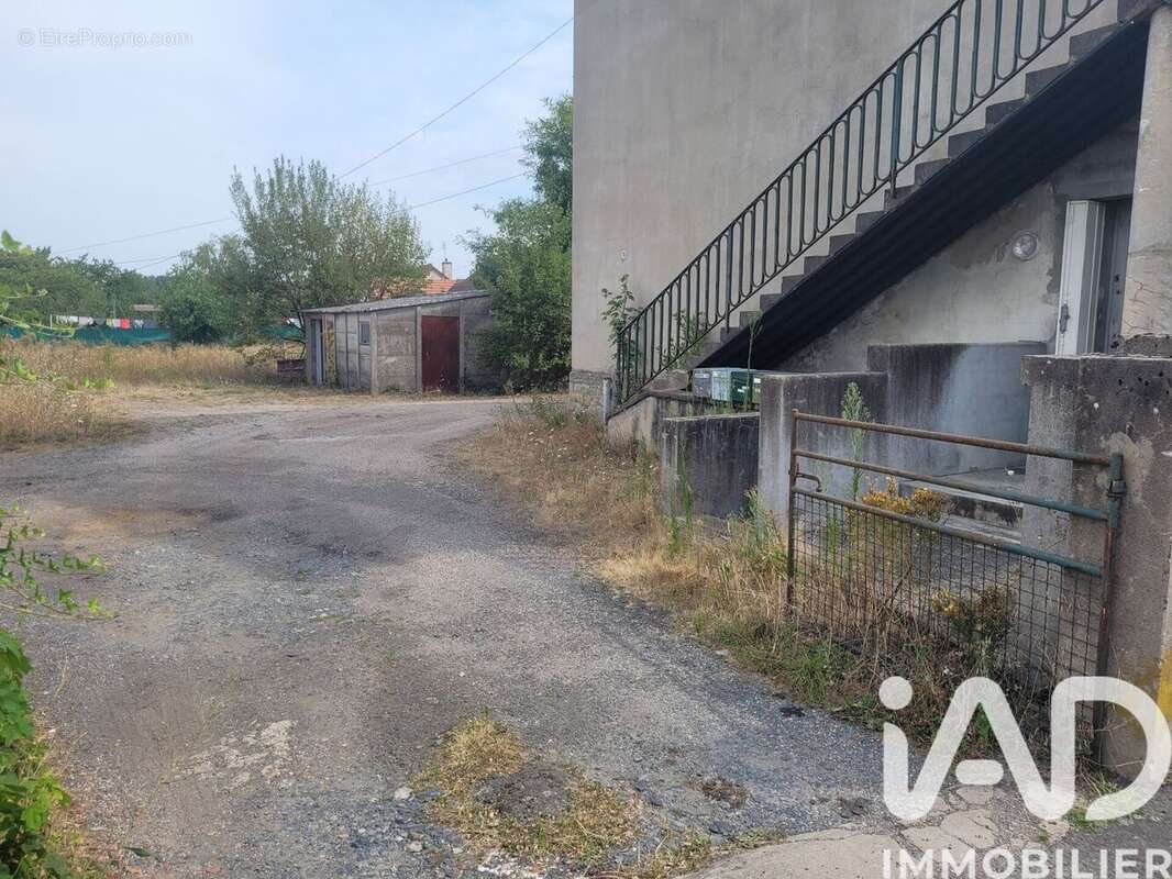 Photo 5 - Appartement à GUEUGNON