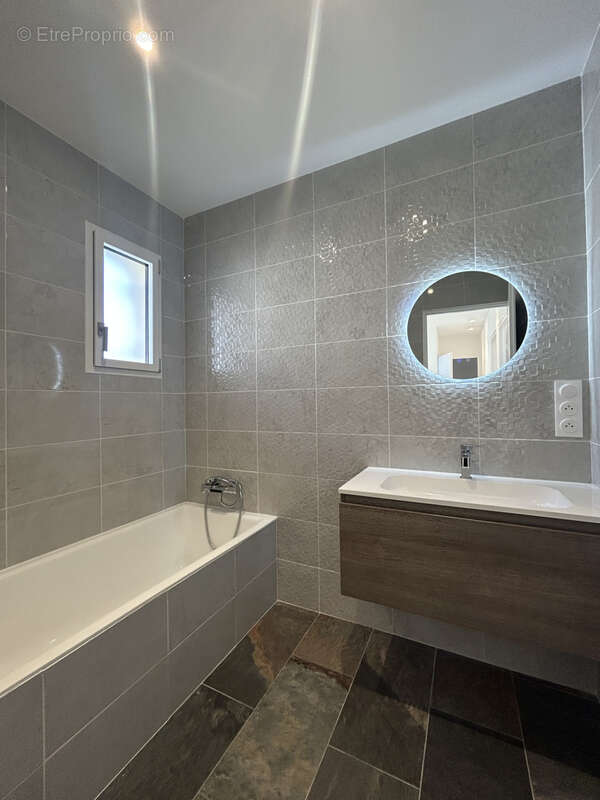 Maison à LA COLLE-SUR-LOUP