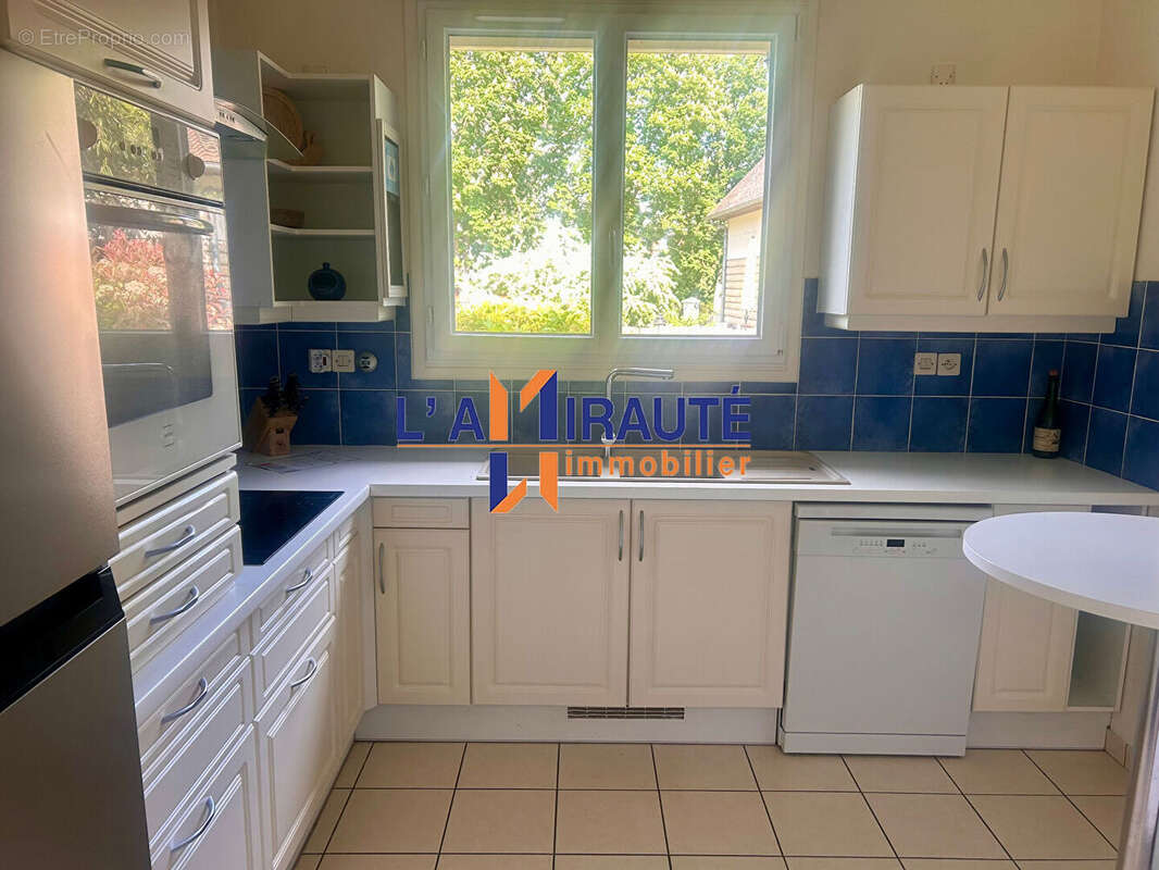 Maison à MAISONS-LAFFITTE