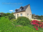 Maison à LANVALLAY