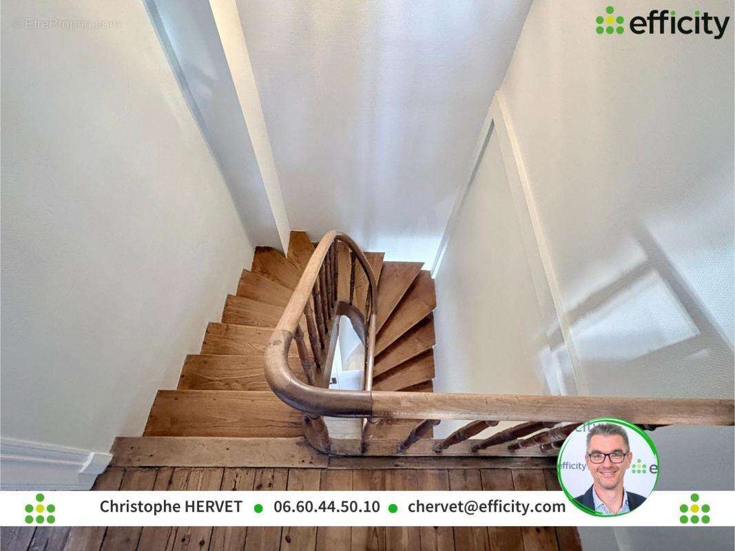 Maison à RUELLE-SUR-TOUVRE