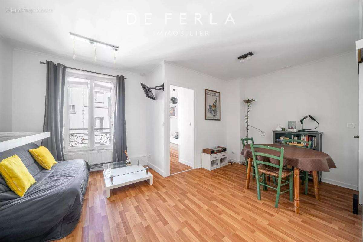 Appartement à PARIS-14E