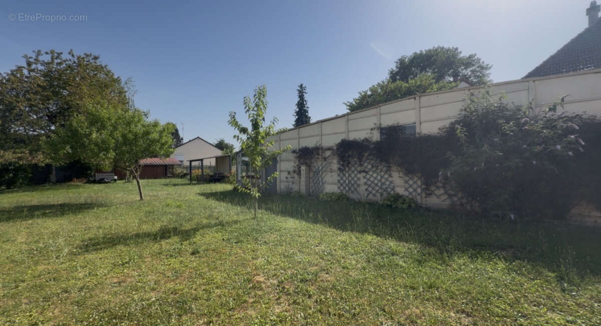 Maison à CAUFFRY