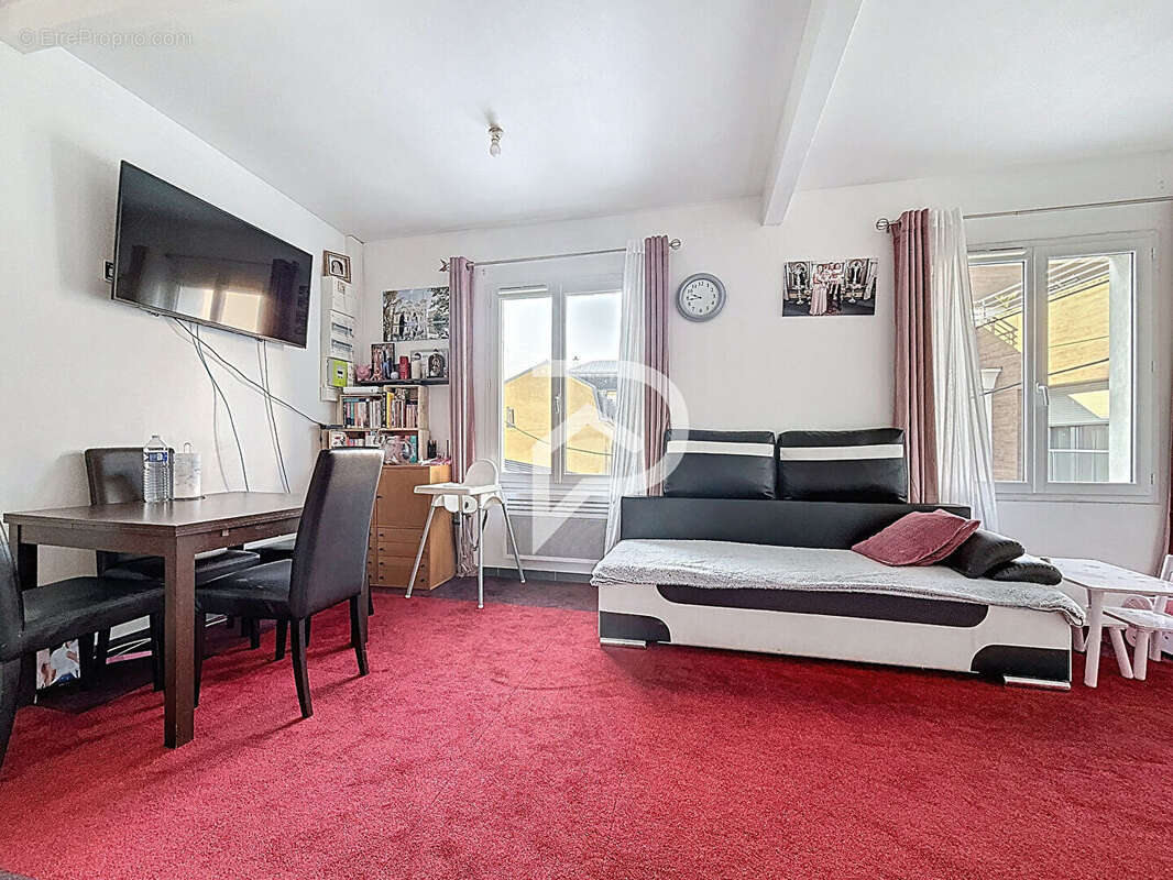 Appartement à CHAMPS-SUR-MARNE