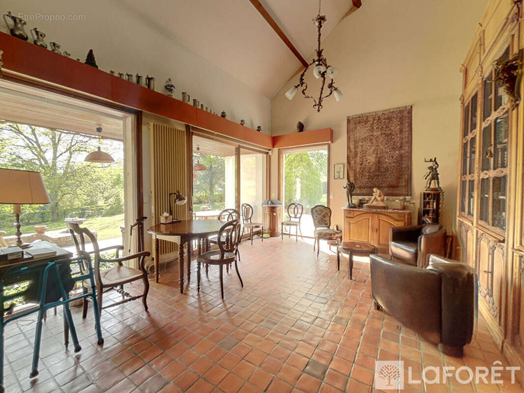 Maison à GIF-SUR-YVETTE