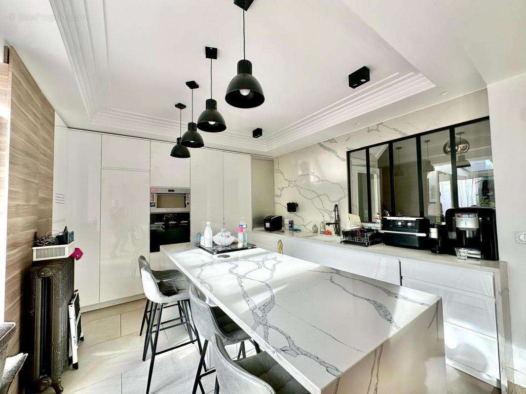 Maison à FONTENAY-SOUS-BOIS