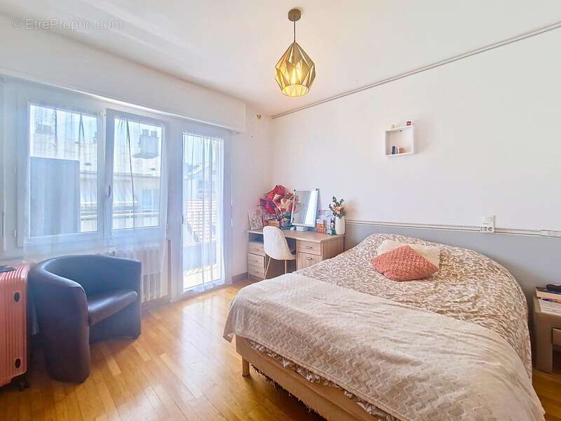 Appartement à AIX-LES-BAINS