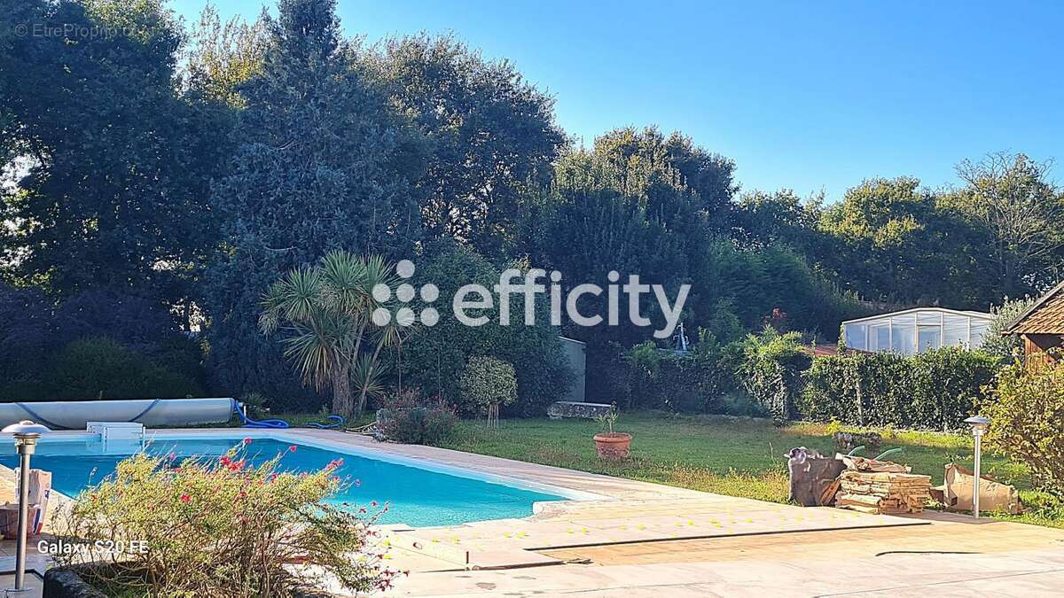 Maison à LA TREMBLADE