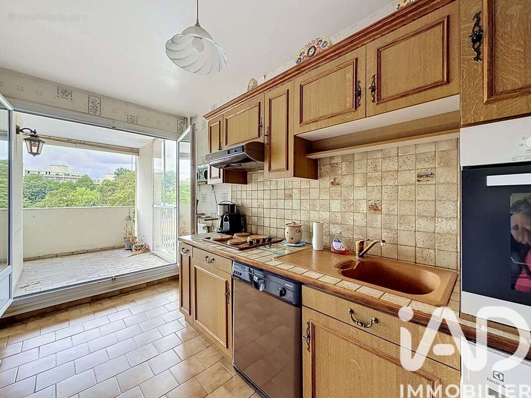 Photo 8 - Appartement à EPINAY-SUR-SEINE