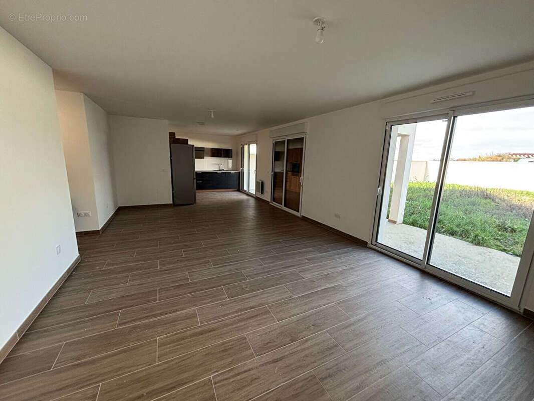 Maison à SAINT-MARTIN-LONGUEAU