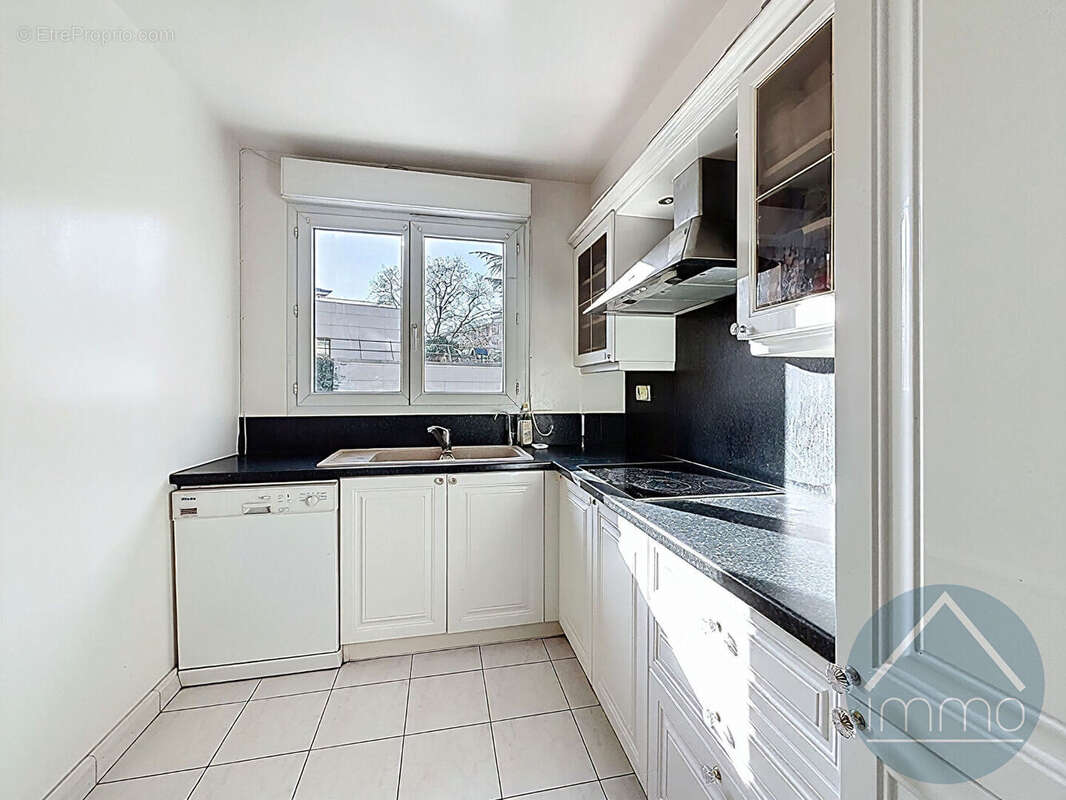 Appartement à ASNIERES-SUR-SEINE