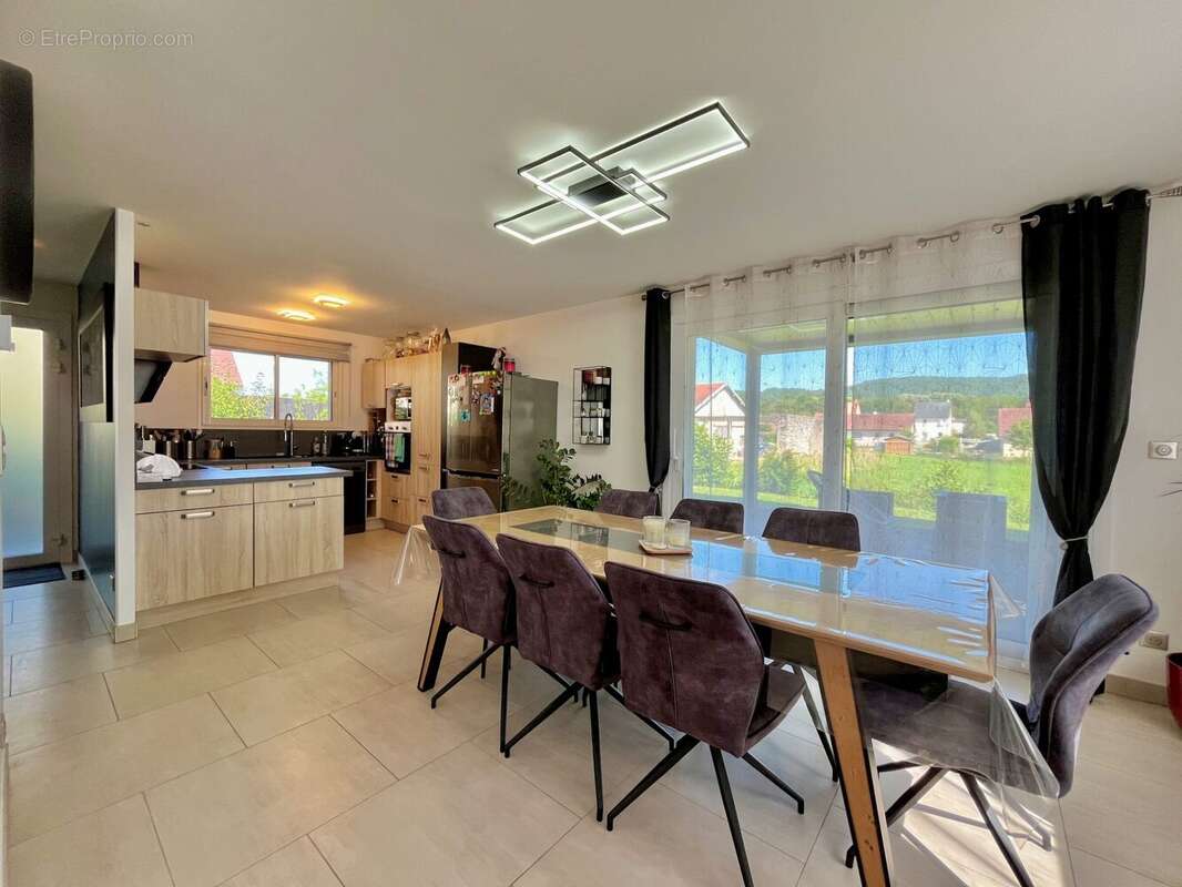 Maison 105 m² à Byans-Sur-Doubs  - photo 5