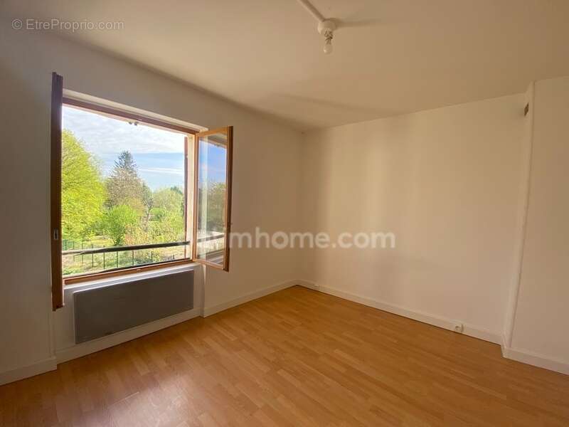 Appartement à NOISY-SUR-OISE