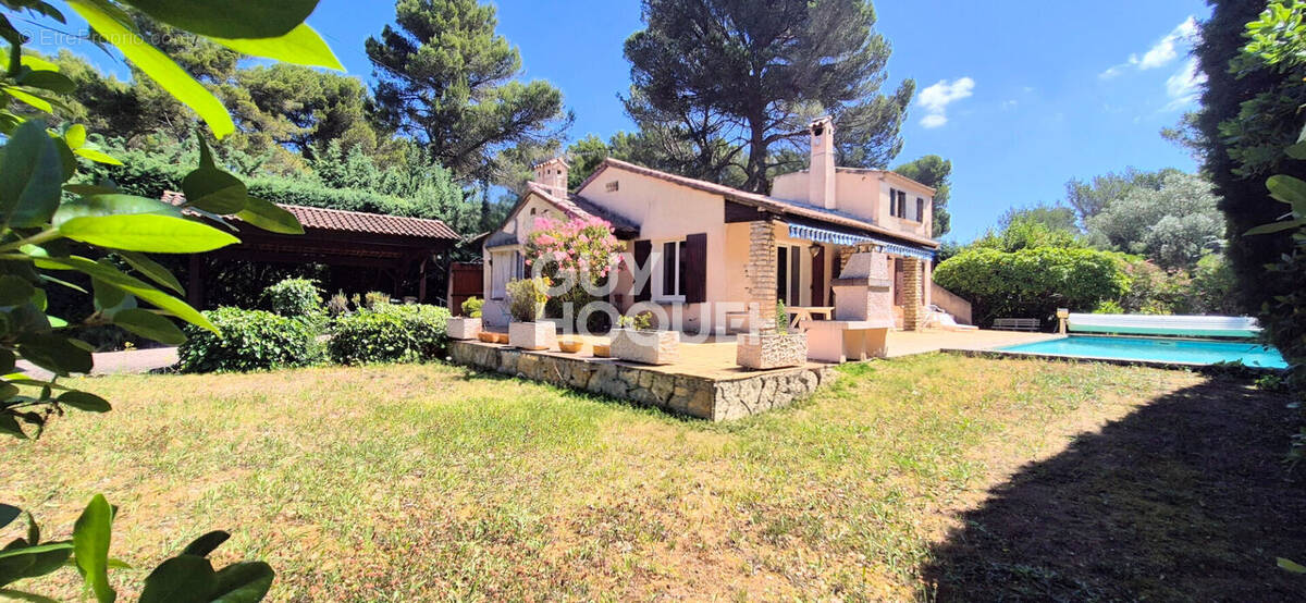Maison à BOUC-BEL-AIR