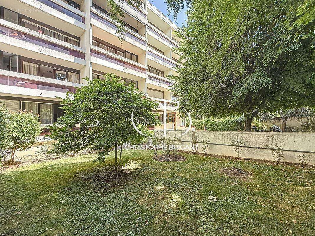 Appartement à VILLEJUIF