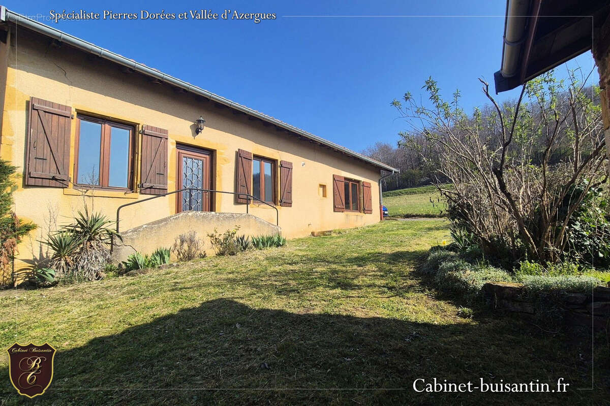Maison à OINGT