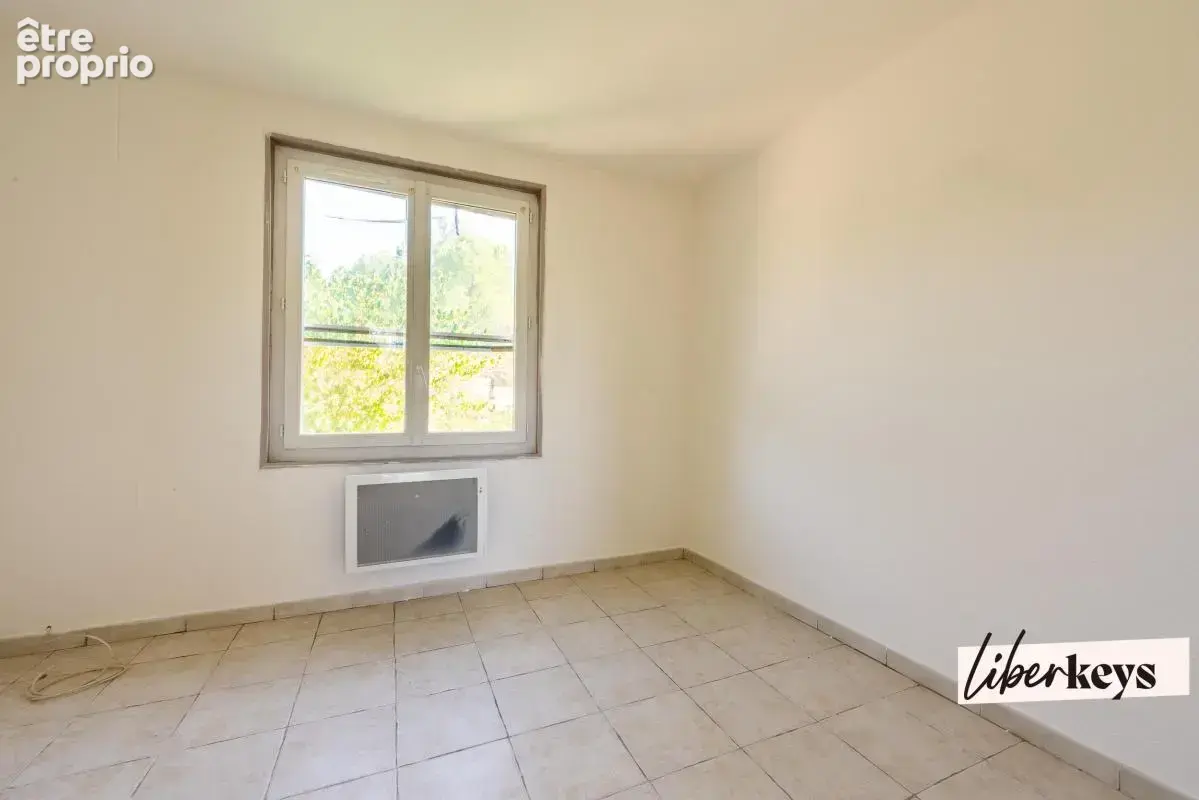 Au calme absolu et dans un parc arboré, propriété 2 habitations et dépendances - photo 17