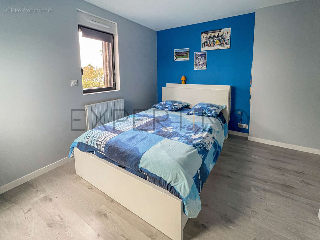 maison de 2019, 4 chambres de 141 m2 avec un garage. - photo 2