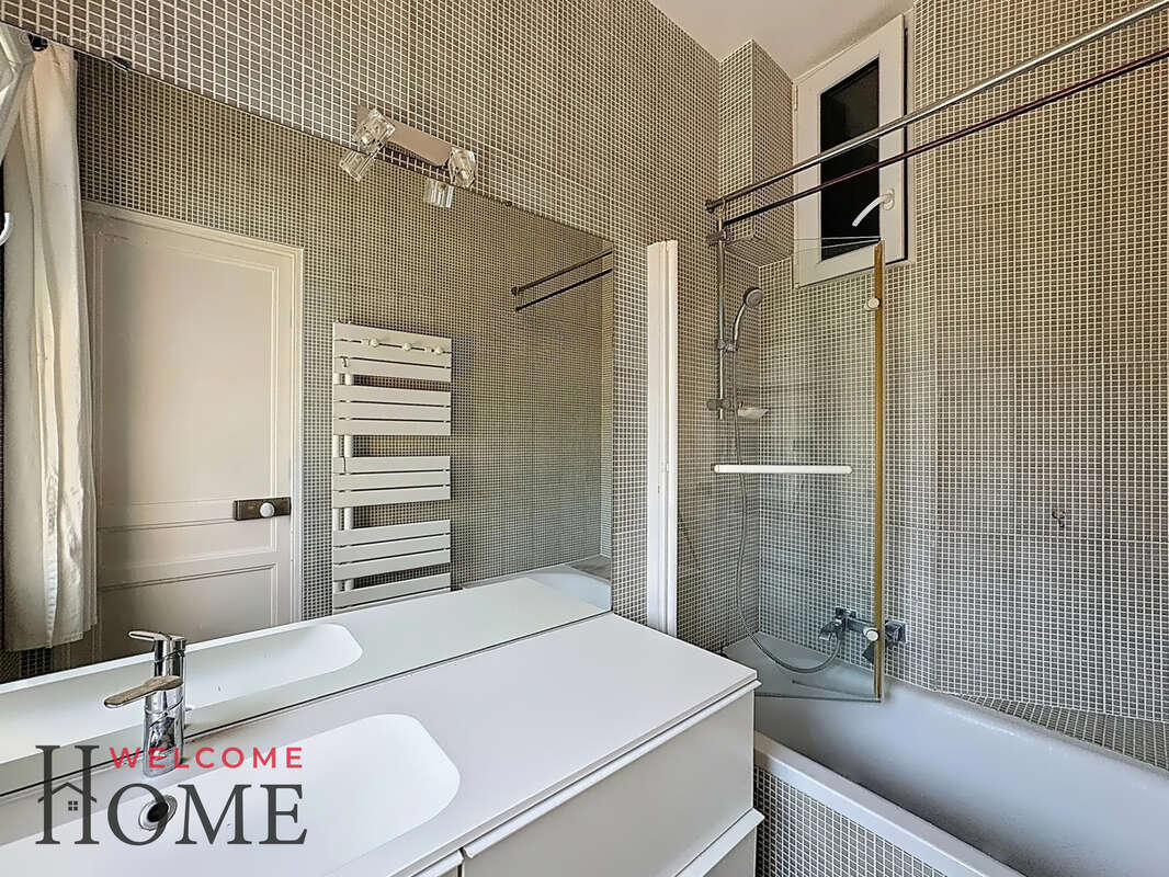 Appartement à LEVALLOIS-PERRET