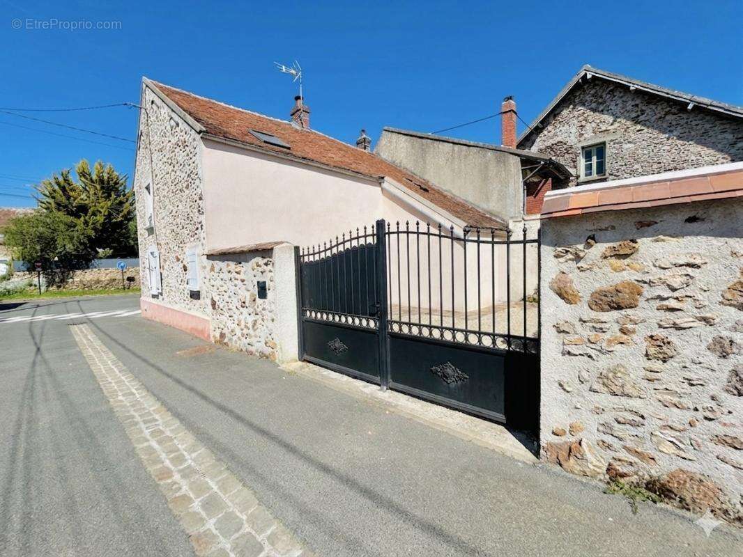 Maison Meulière Rozay En Brie 4 pièce(s) 2 ( voir 3 ) chambres117 m2 - photo 13