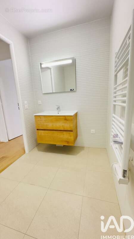 Photo 9 - Appartement à LE PLESSIS-ROBINSON