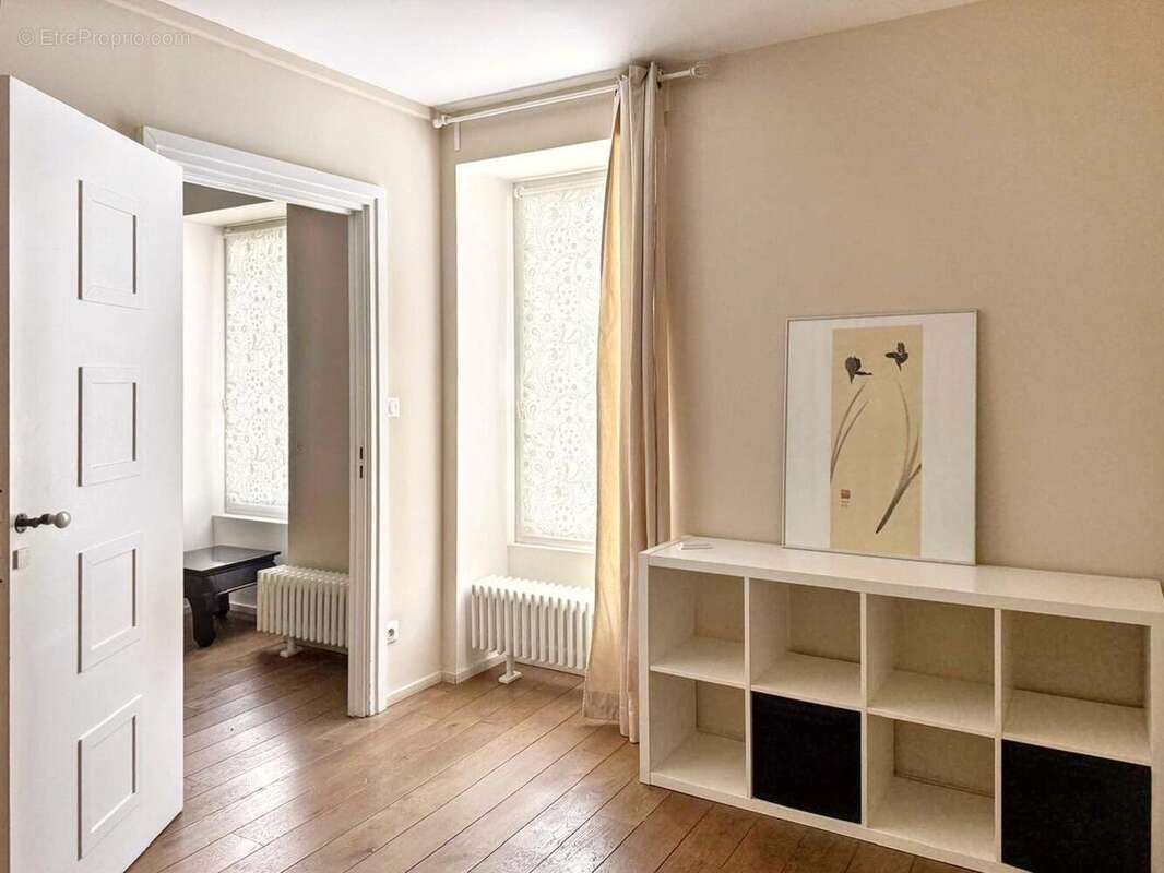  - Appartement à AUBENAS