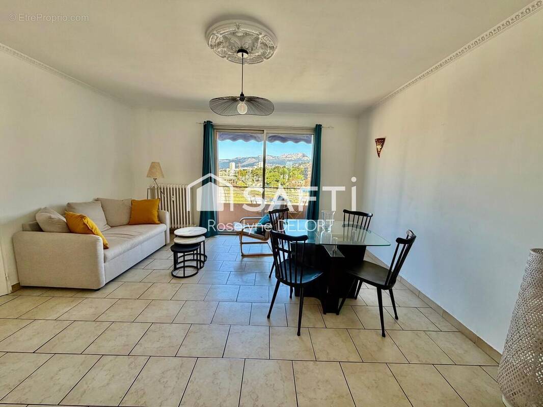 Photo 1 - Appartement à TOULON