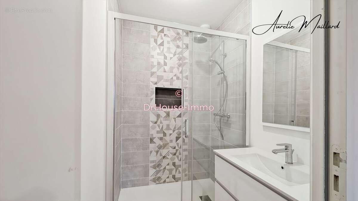 Maison à BRETTEVILLE-SUR-LAIZE