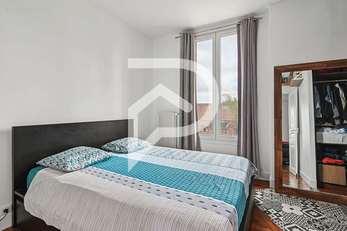 Appartement à COLOMBES