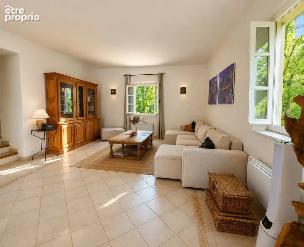 Mas du XVIIIe siècle de 210 m2, piscine, jardin de 6400 m2  OPPEDE (84) - photo 4