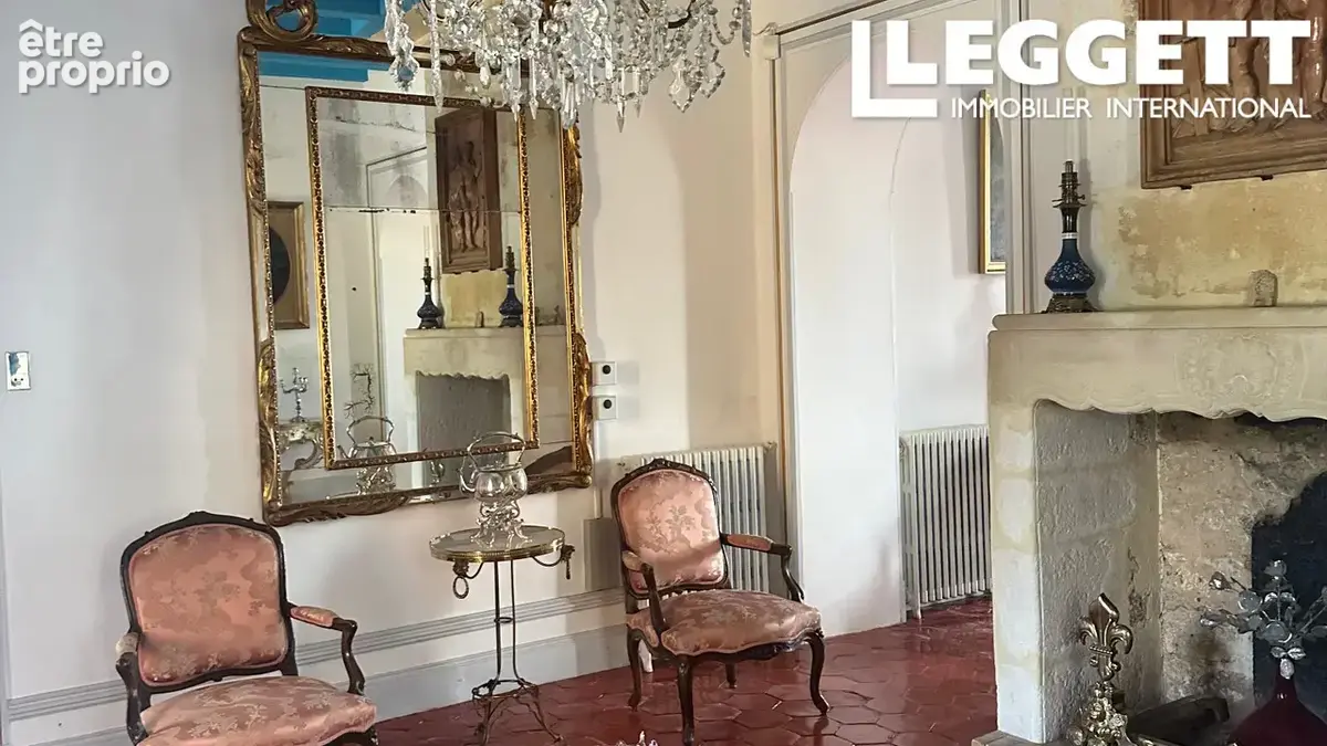 Beau château en pierre du XVIIIe siècle avec 4 chambres et piste d'atterrissage, 
surplombant Vallée Lot - photo 10