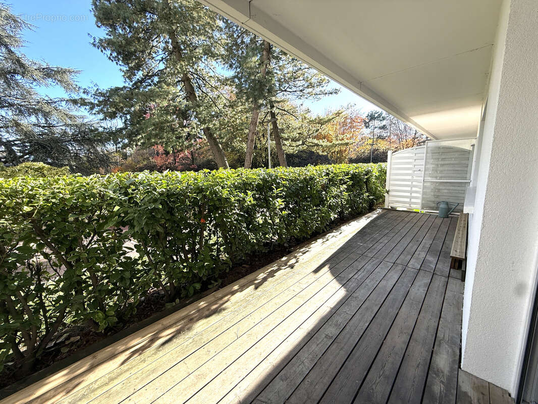 Appartement à BARBERAZ