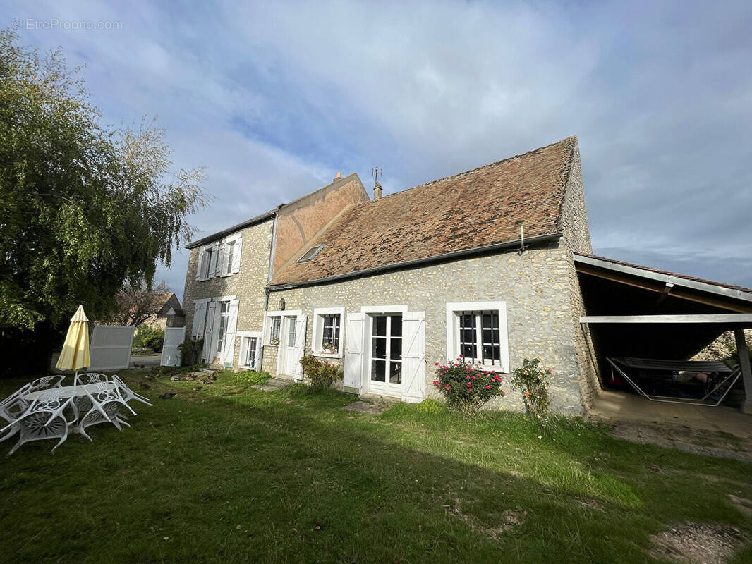 Maison à ANGERVILLE