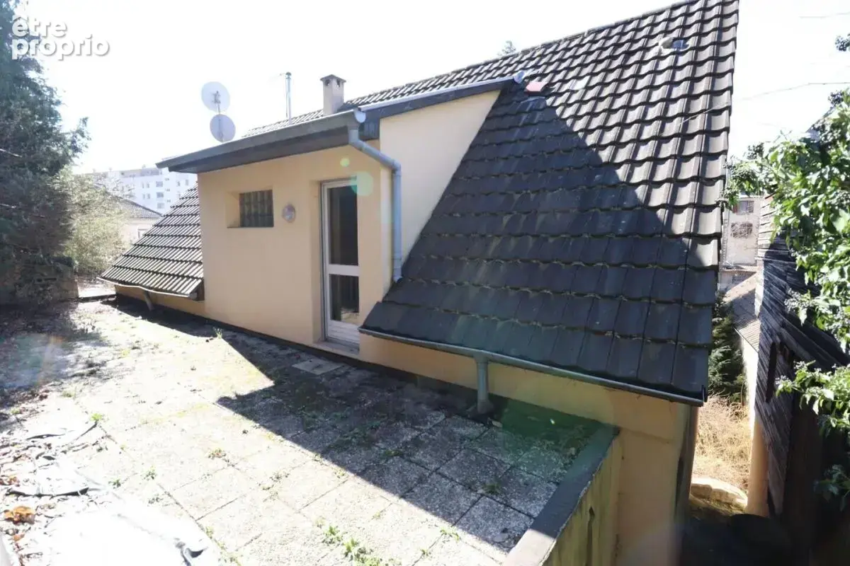 Grande maison T5 avec bel espace jardin en terrasses avec vue - photo 9