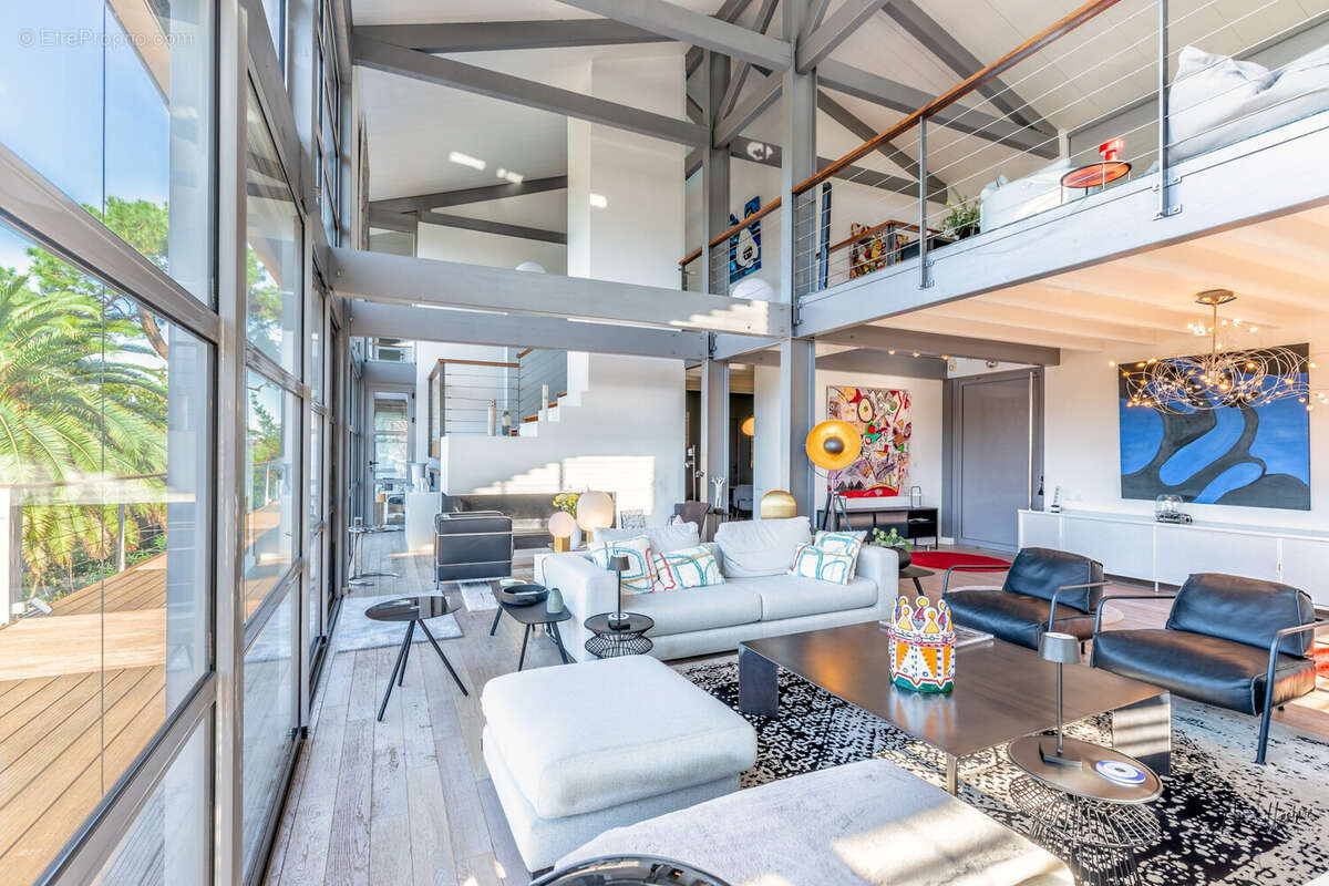 Maison 306 m² à Biarritz  - photo 8