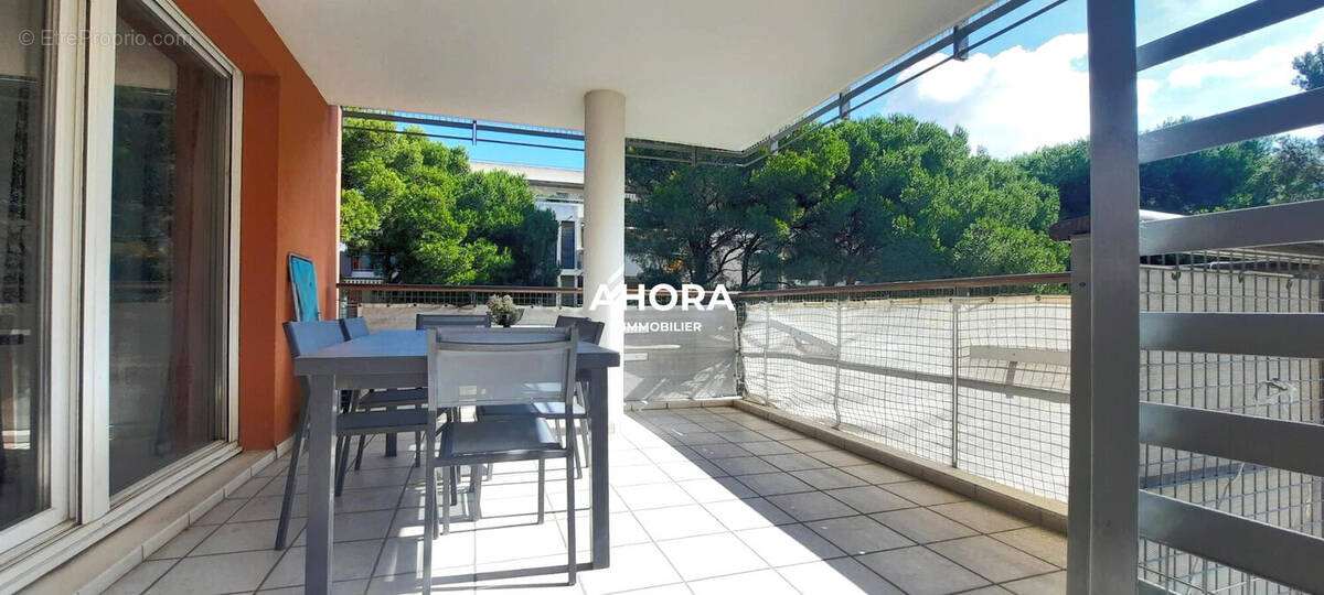 Appartement à MARSEILLE-9E