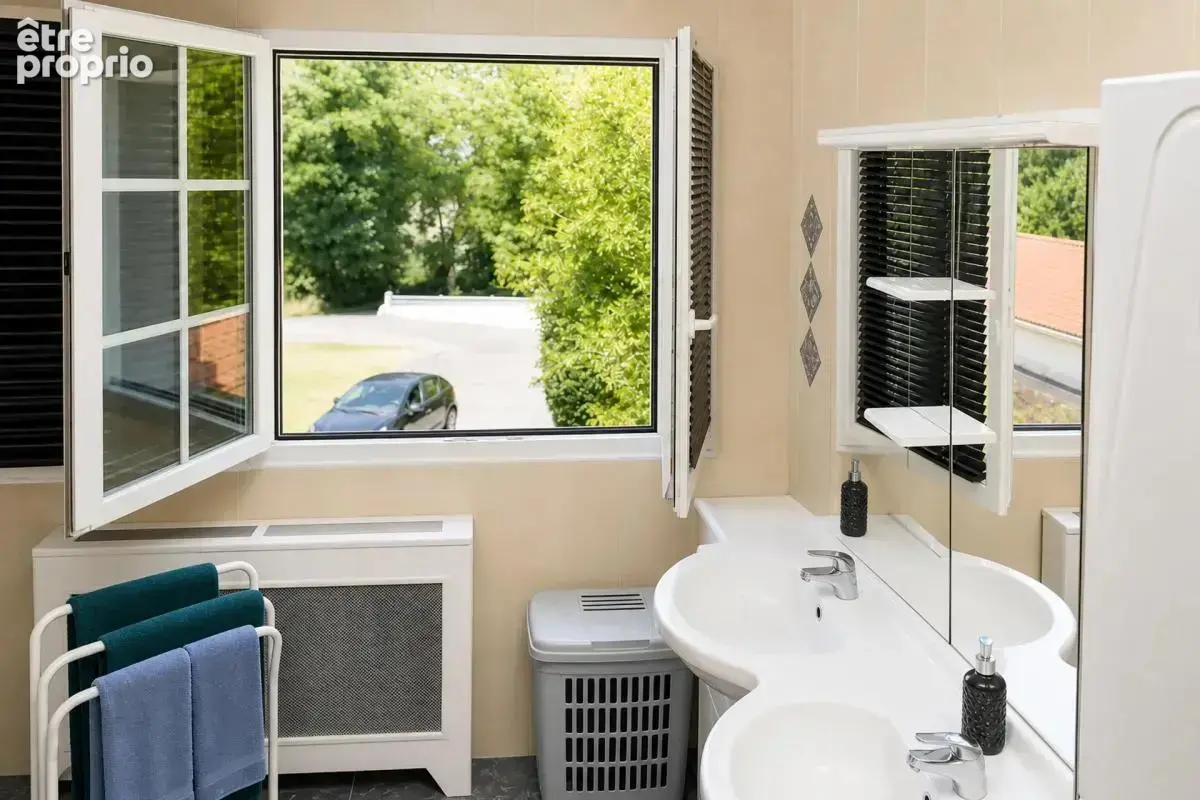 Propriété d’exception – 318 m² habitables , sous‑sol total - photo 12