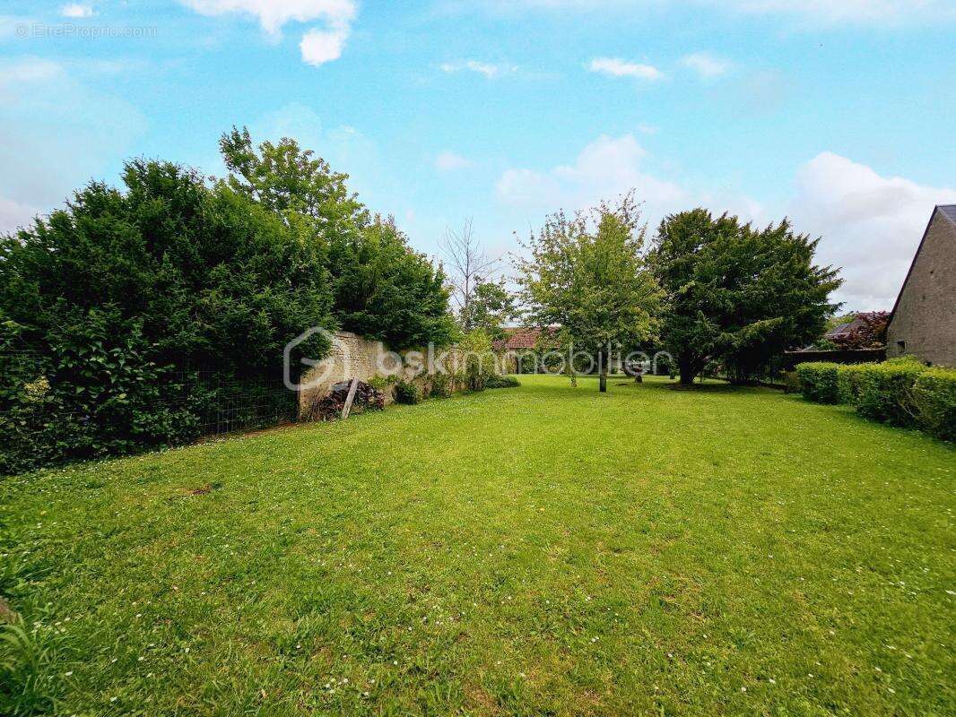 Maison à NANCRAY-SUR-RIMARDE