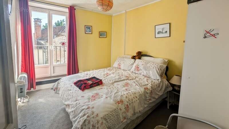 Maison à SAVIGNAC-LEDRIER