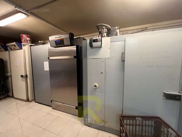 Commerce à FLORENSAC