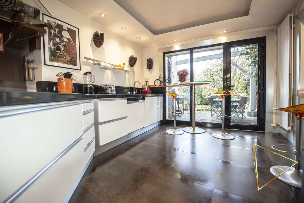 Maison à LIMEIL-BREVANNES