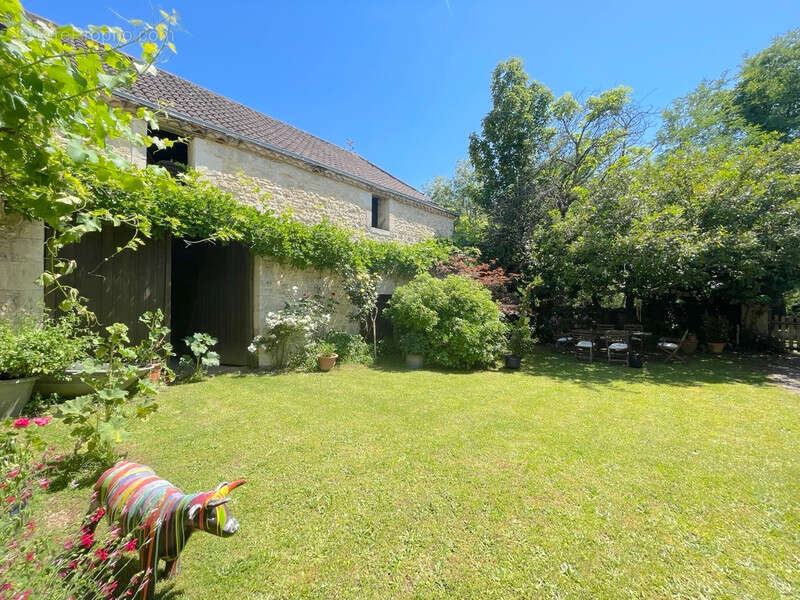 Maison à CUBJAC