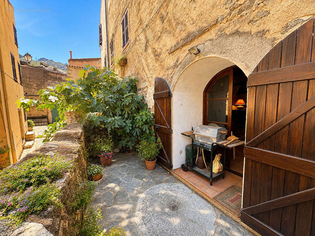 Appartement à SPELONCATO