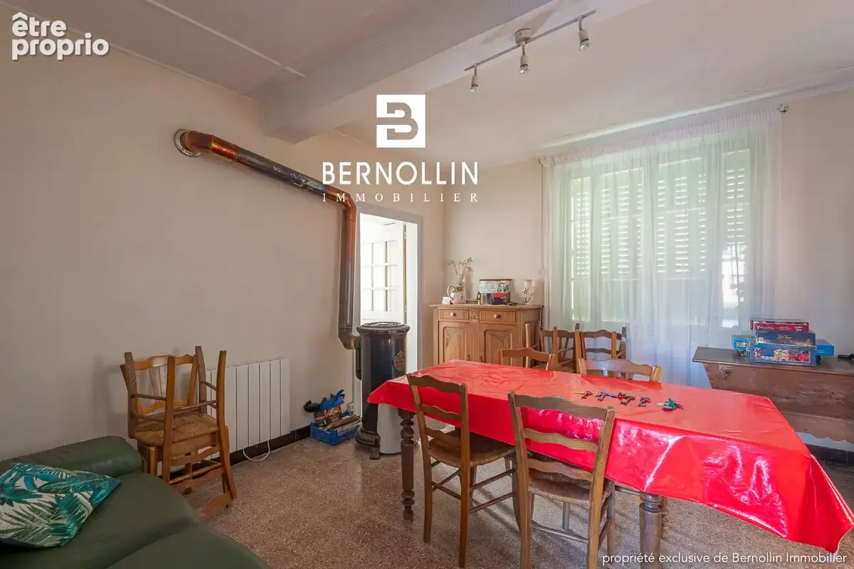 Maison avec 2 logements indépendants 199 m2 sur terrain 1,4 ha - Attignat Sud - photo 15