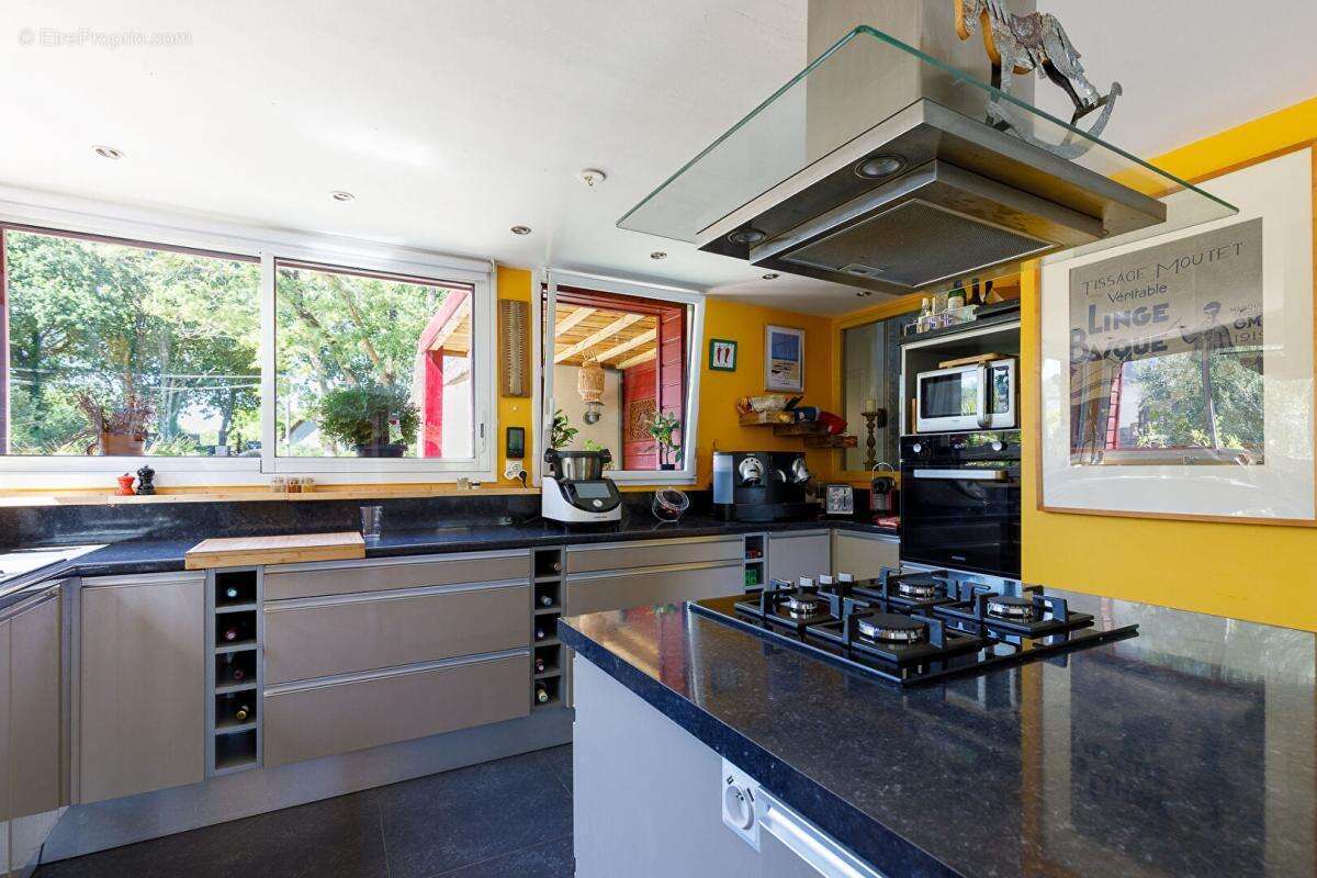 Maison à SAINT-LYPHARD