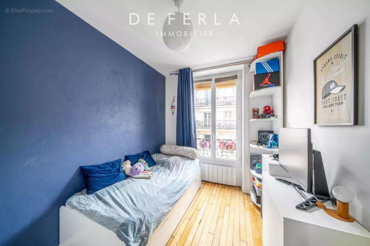 Appartement à PARIS-15E